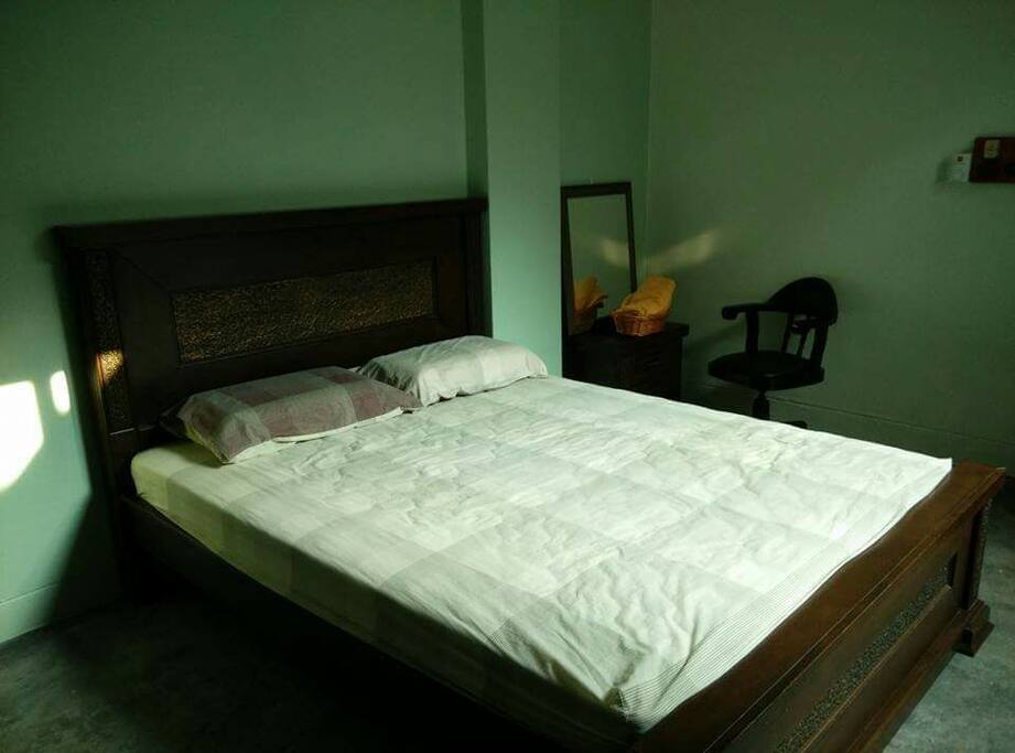 Room N°3 with bathroom attached