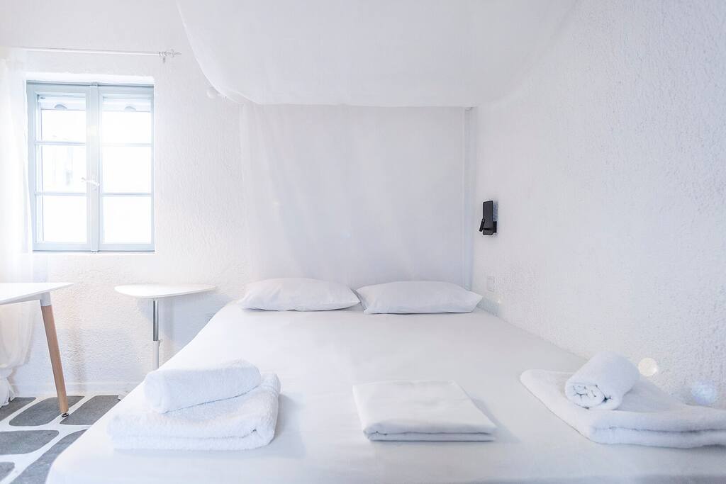 Double bed