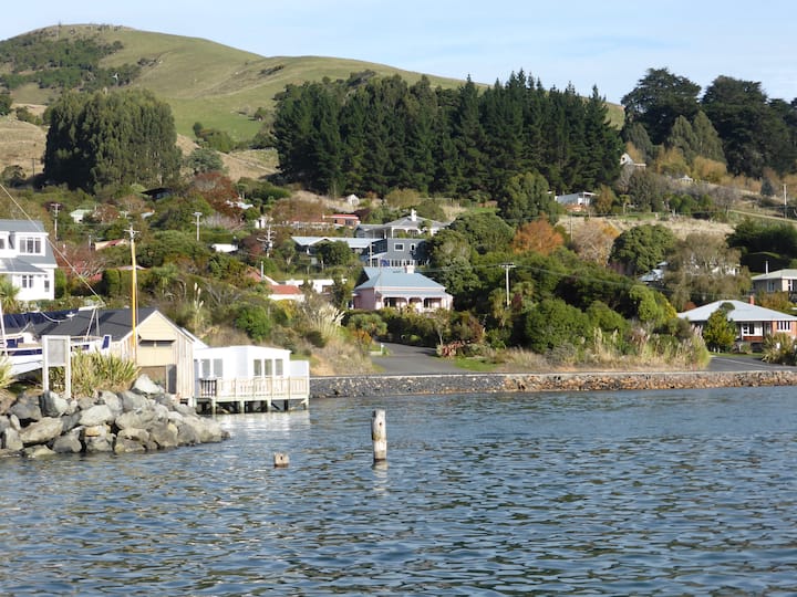 Sunny Private Studio in Broad Bay >The Anchorage<