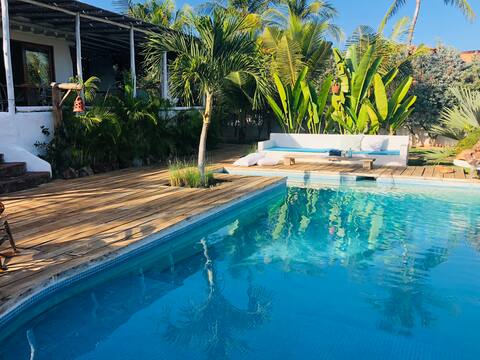 Boho BEACH HOUSE with FREE BEACH CLUB access
