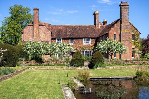 Bore Place House - escape from London