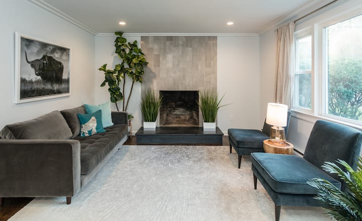 Gorgeous, Luxury Cape In Westport! - Fairfield, CT