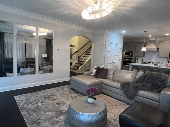 Number 1 Auburn Getaway On Golf Course W Hot Tub - Auburn, AL