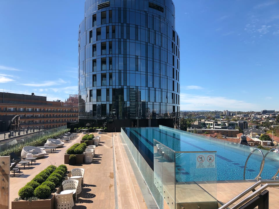2 Bedroom St Kilda Road Luxury Building — foto 1