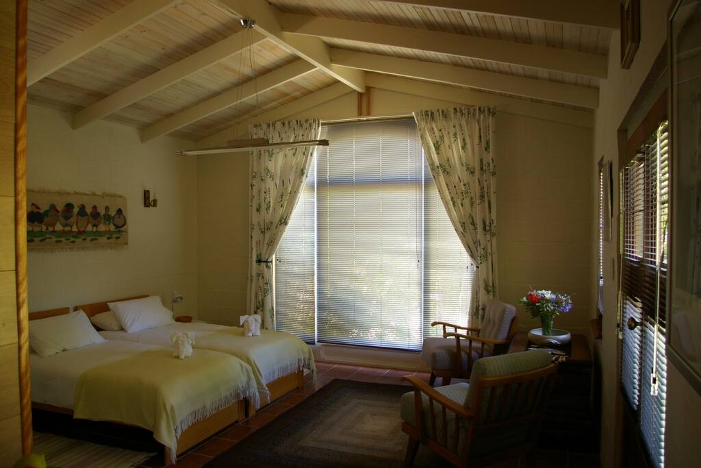 Bedroom, Living area