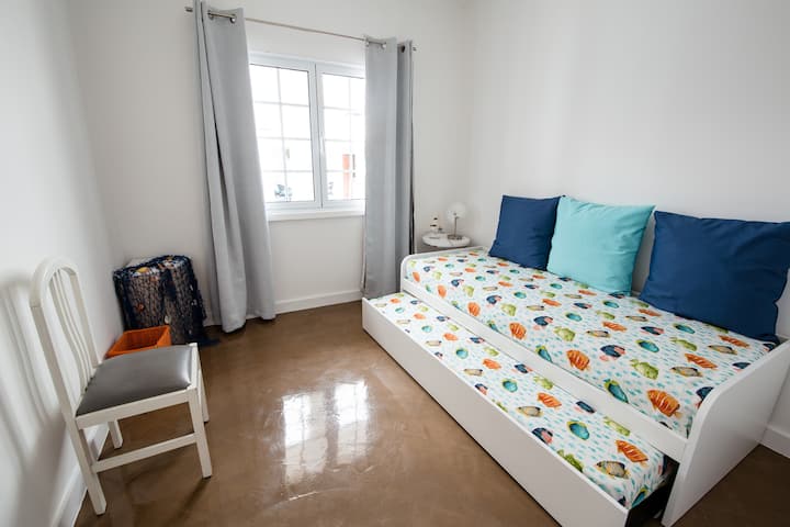 Dormitorio 3 con dos camas individuales.
