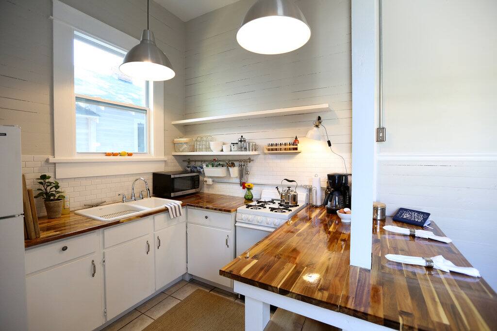 We stock the flat with spices, condiments, coffee, sugar, fresh eggs, and other assorted goodies to make your stay comfortable.
(photo credit: AL.com)