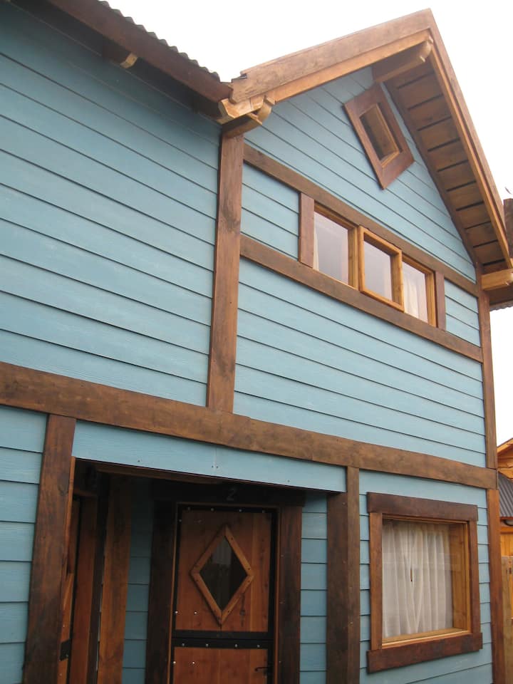 Comfortable fully equipped cabin. p 6 passengers Cabins for Rent in