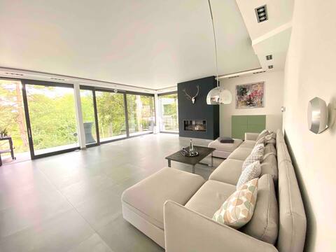 Dream house with home cinema close to vineyards