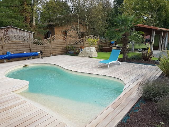 Lacanau - chambre bungalow piscine
