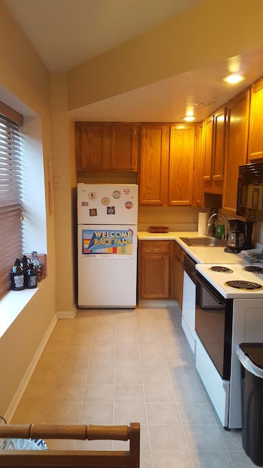 Full access to kitchen.