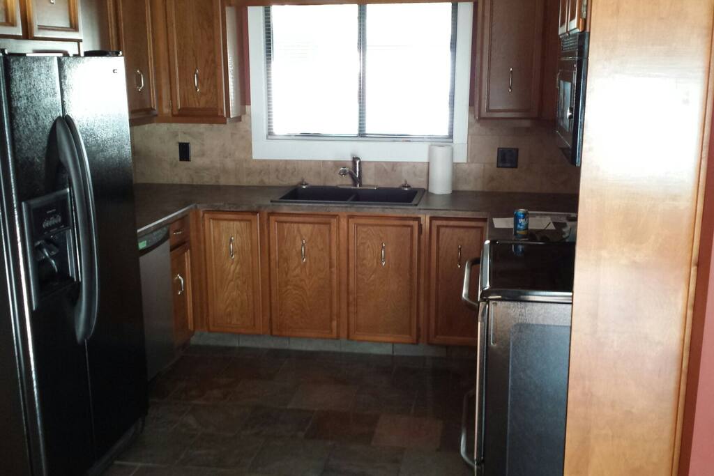 Bright easy use kitchen