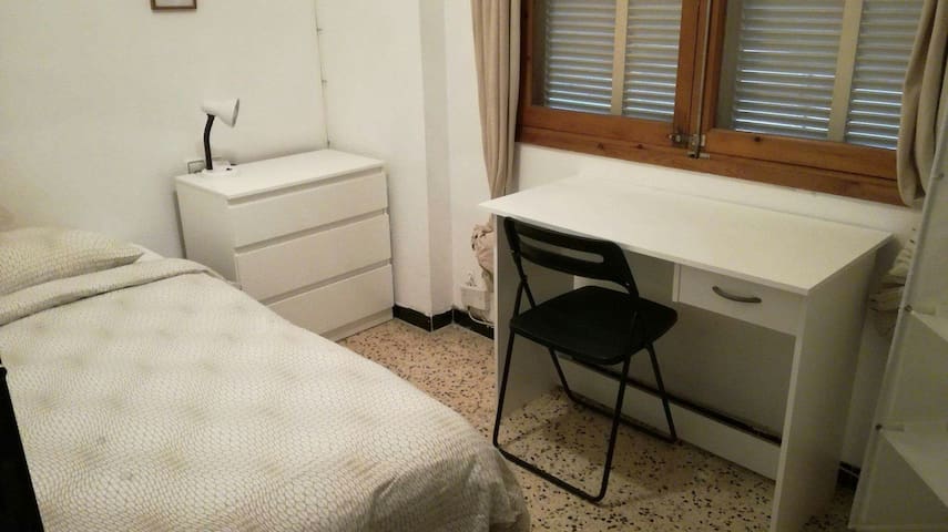 Alquiler habitación individual centro