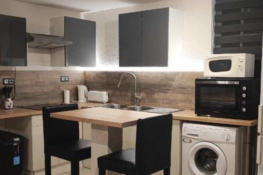 Top performing Airbnb: T2 48 m2 for treatment or stay in a pleasant setting in Amélie Les Bains Palalda