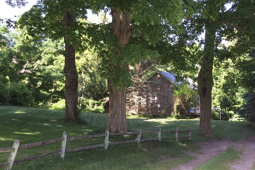 Private drive to The Little House