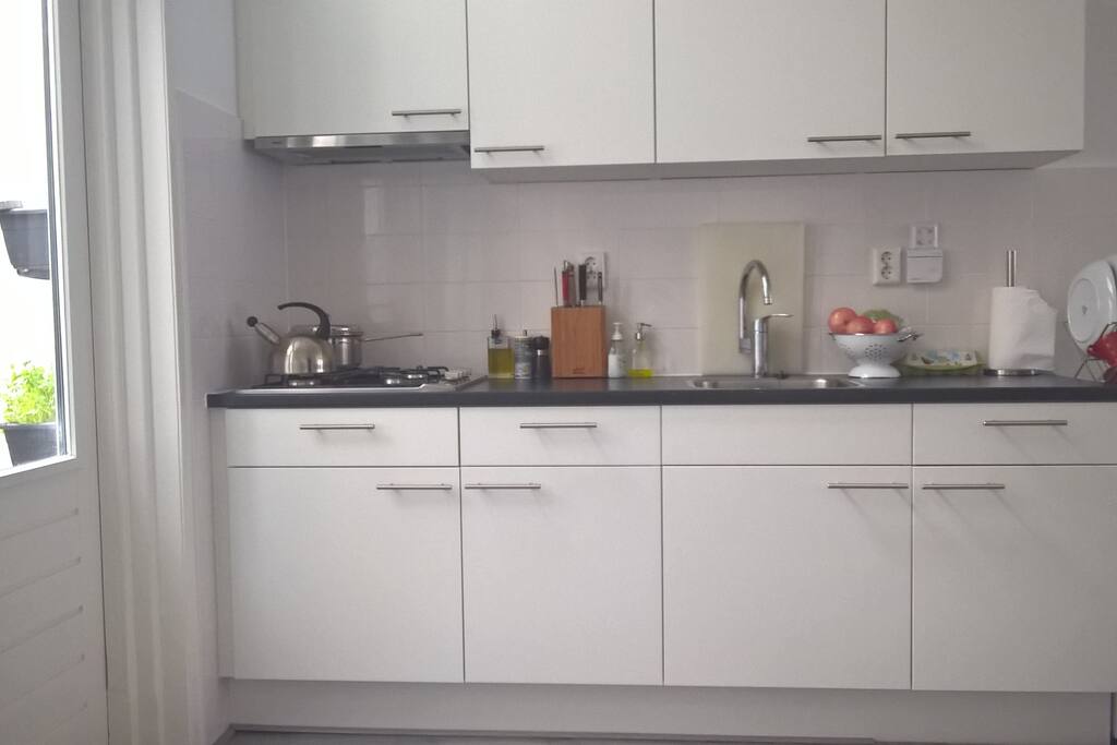 Fully loaded kitchen. I live to cook!