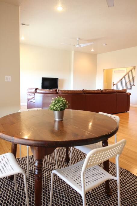 Breakfast nook