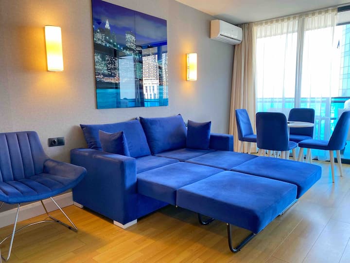 Zura Orbi Apartment - 바투미