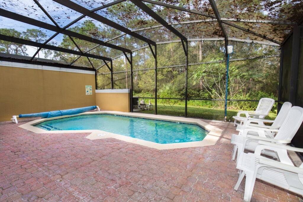 Jacuzzi,Tub,Chair,Furniture,Pool