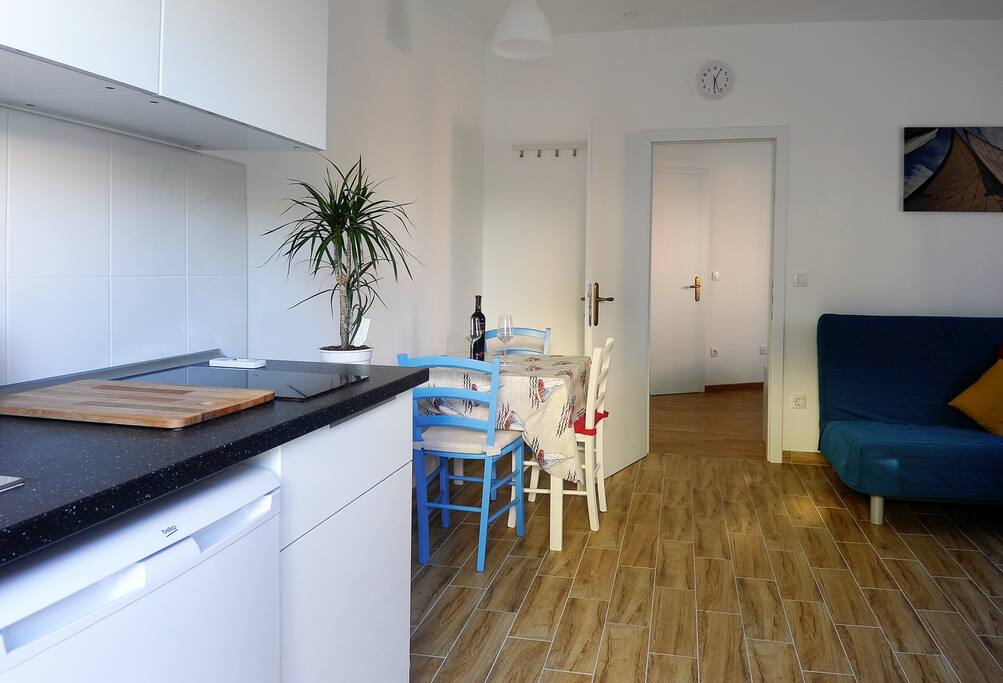 Maestral - Kitchen