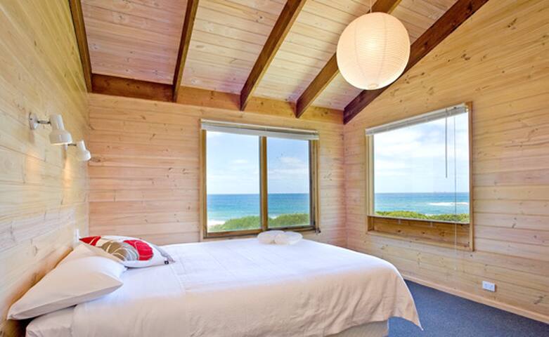 14 Steps gallery image 2