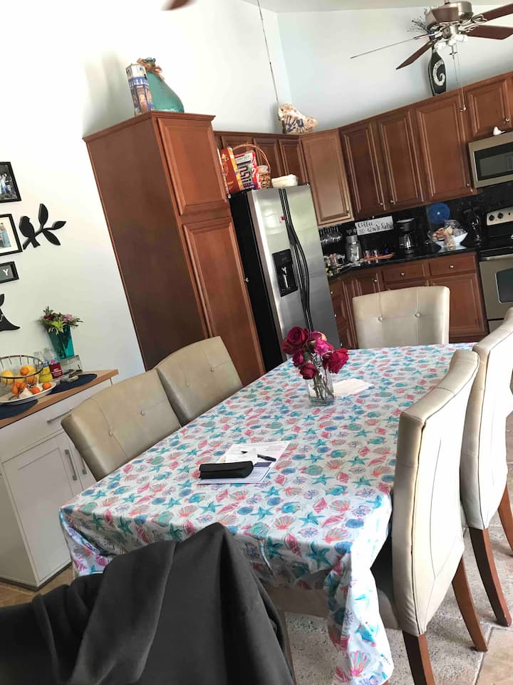 Relaxing room in Upland