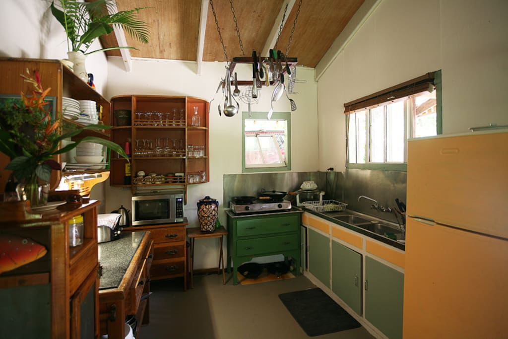 Fully equipped kitchen for self-catering or outdoor BBQ available