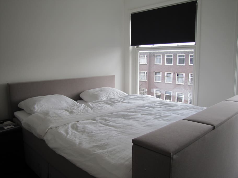 Luxury adjustable boxspring bed with tv board