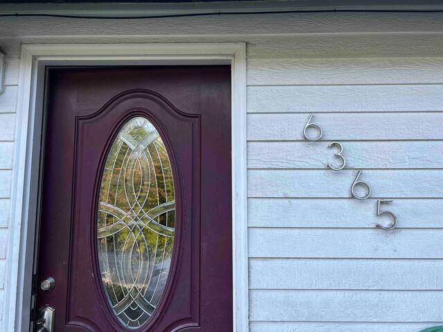 Cheerful 4-Bed home gallery image 2