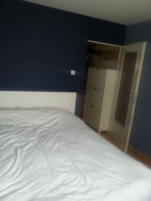 Sypialnia 1 (materac 200cm x 160cm)