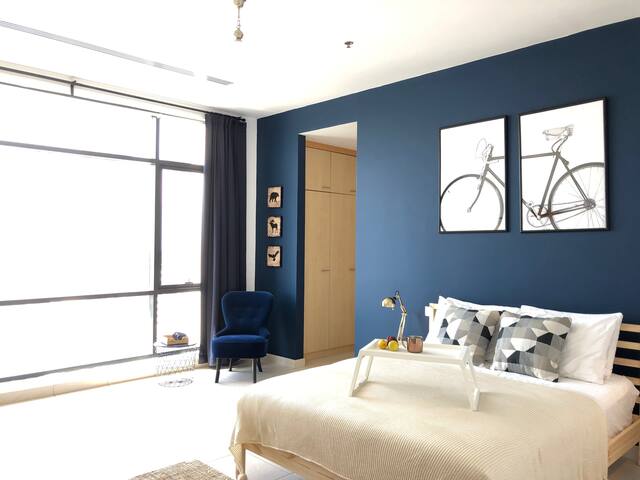 Live It Up in a Stunning Penthouse in Dubai