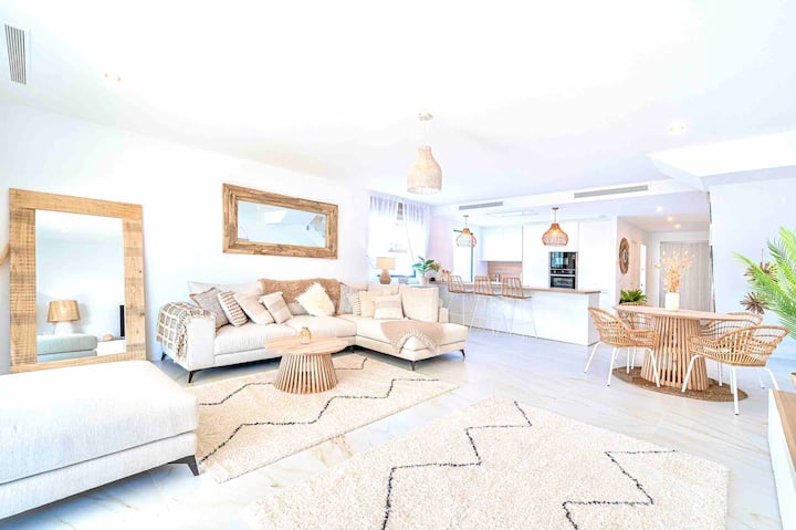 Boho Home 10 Min Walk To Beach, Padel On Doorstep - Costa del Sol
