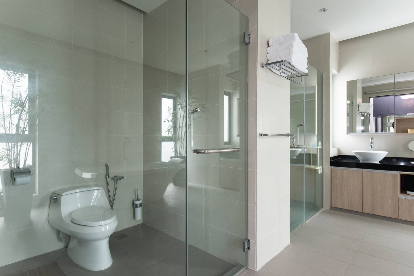 Fully furnished,spacious,clean! No Wedding & Party