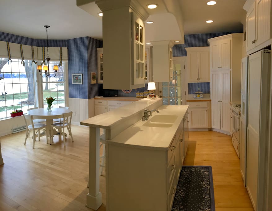 Kitchen island