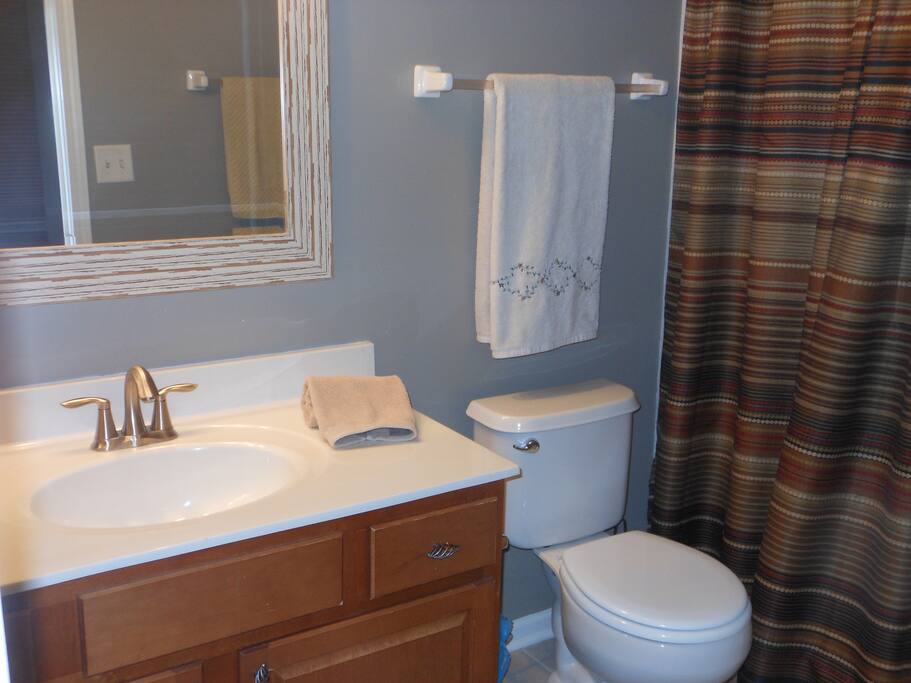 New and updated full size bath