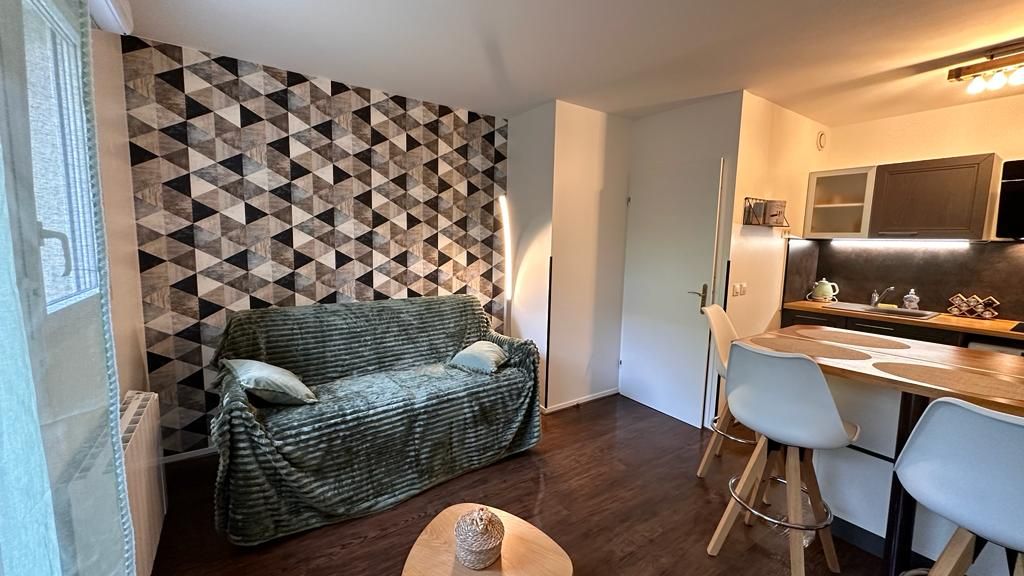Annonce Airbnb populaire: T2 garden Disney Paris 6 min à Bussy Saint Georges
