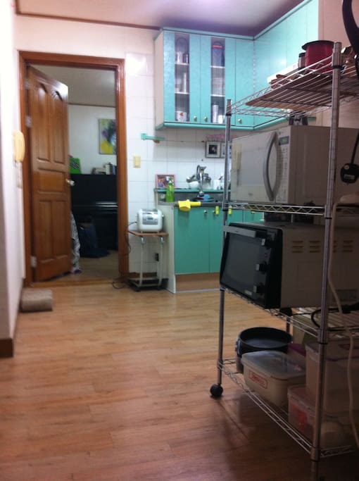You can cook in the fully furnished kitchen.