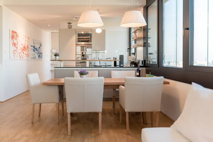 Skyflats Vienna City View gallery image 5