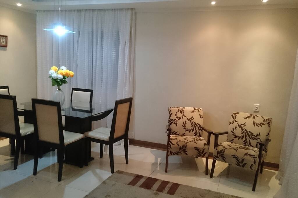 Sala de Estar + Sala de Jantar