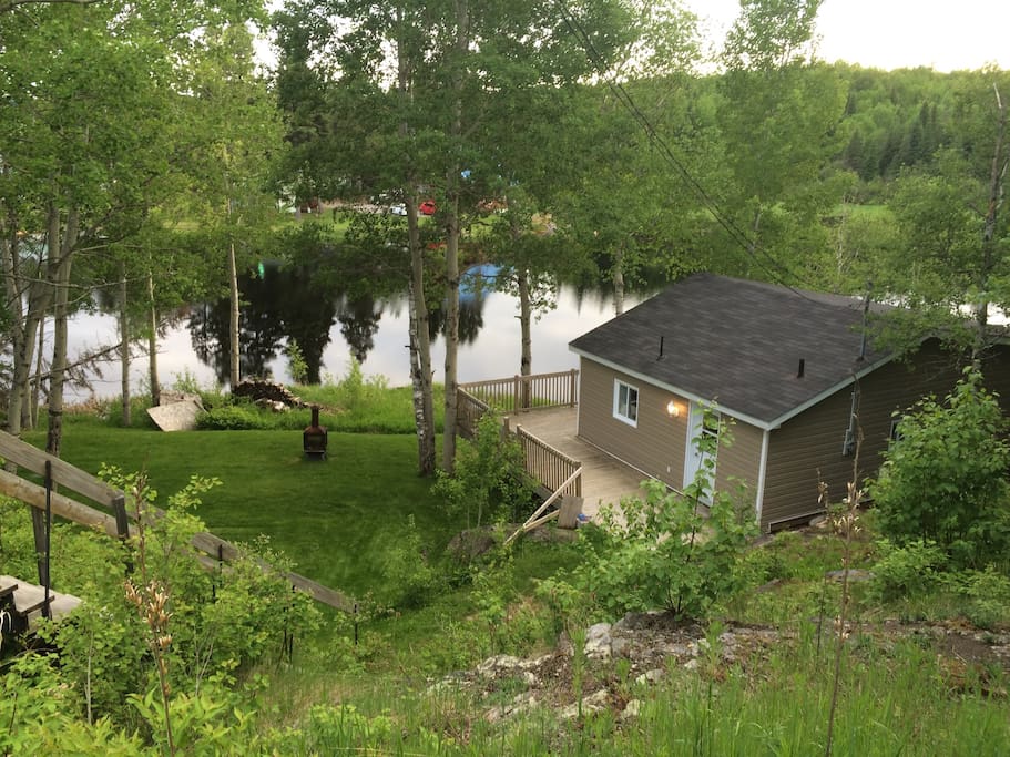 Chalet vue du stationnement