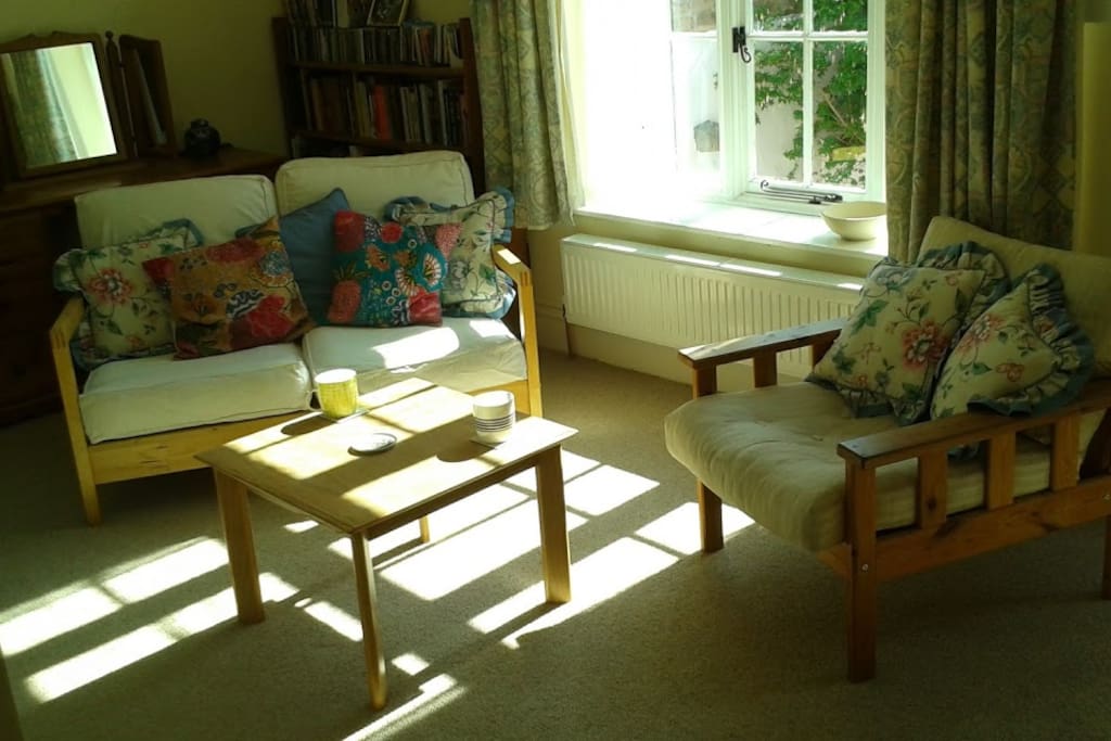 Lovely sunny sitting area