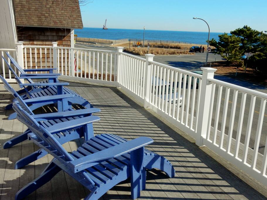 2nd floor deck view.