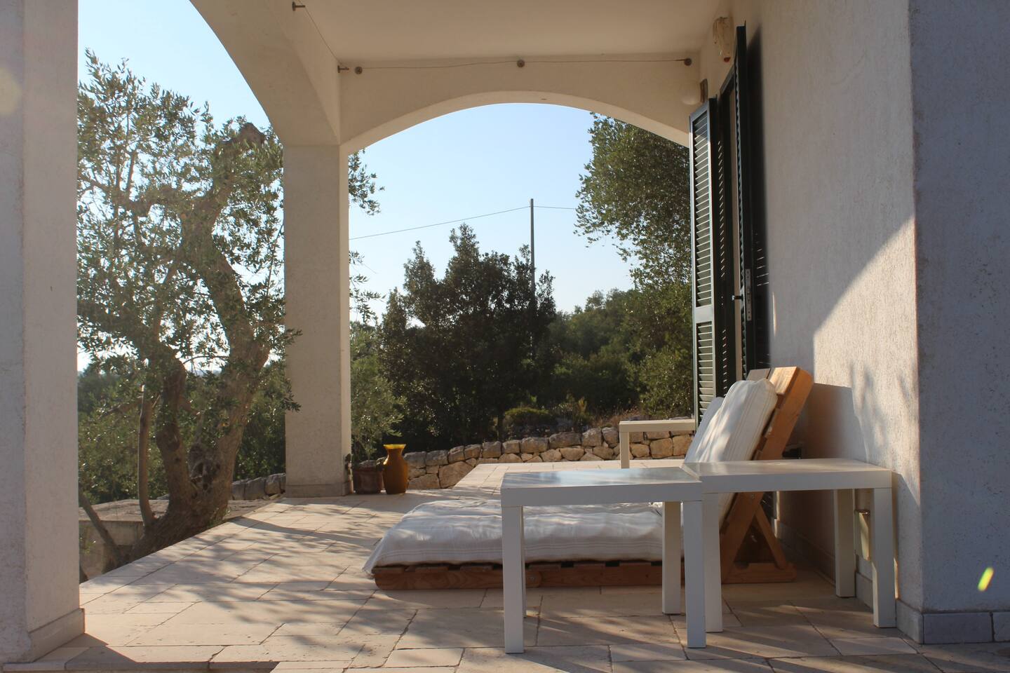 Top 20 affitti per le vacanze, case vacanze e affitti condominiali ... Arredamento country chic camera da letto trulli