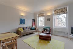 Vibrant+1+Bed+Flat+In+Islington+With+Garden