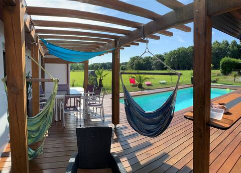 Quiet villa, close to the ocean