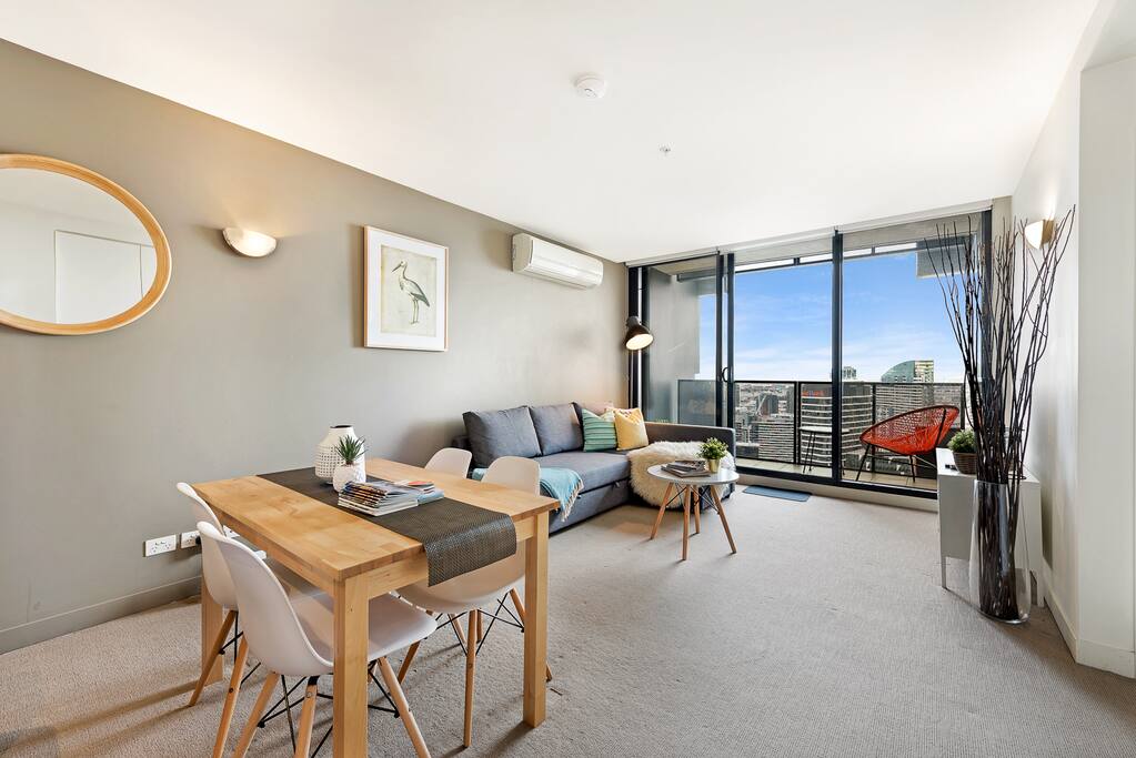 Dining and Lounge area