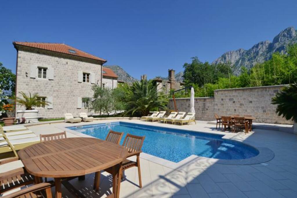 Pool area