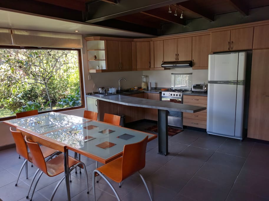 Dining room / kitchen