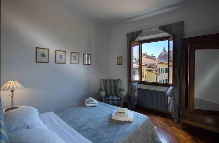 NEW ! Apartment View- San Marco – WI-FI Free