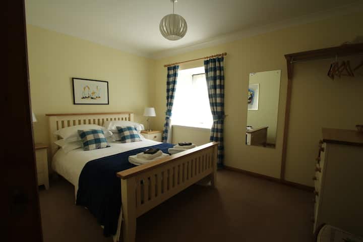 Დაბლა ორსაძინებლიანი